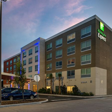 Holiday Inn Express Orlando - South Park By Ihg Williamsburg Екстер'єр фото