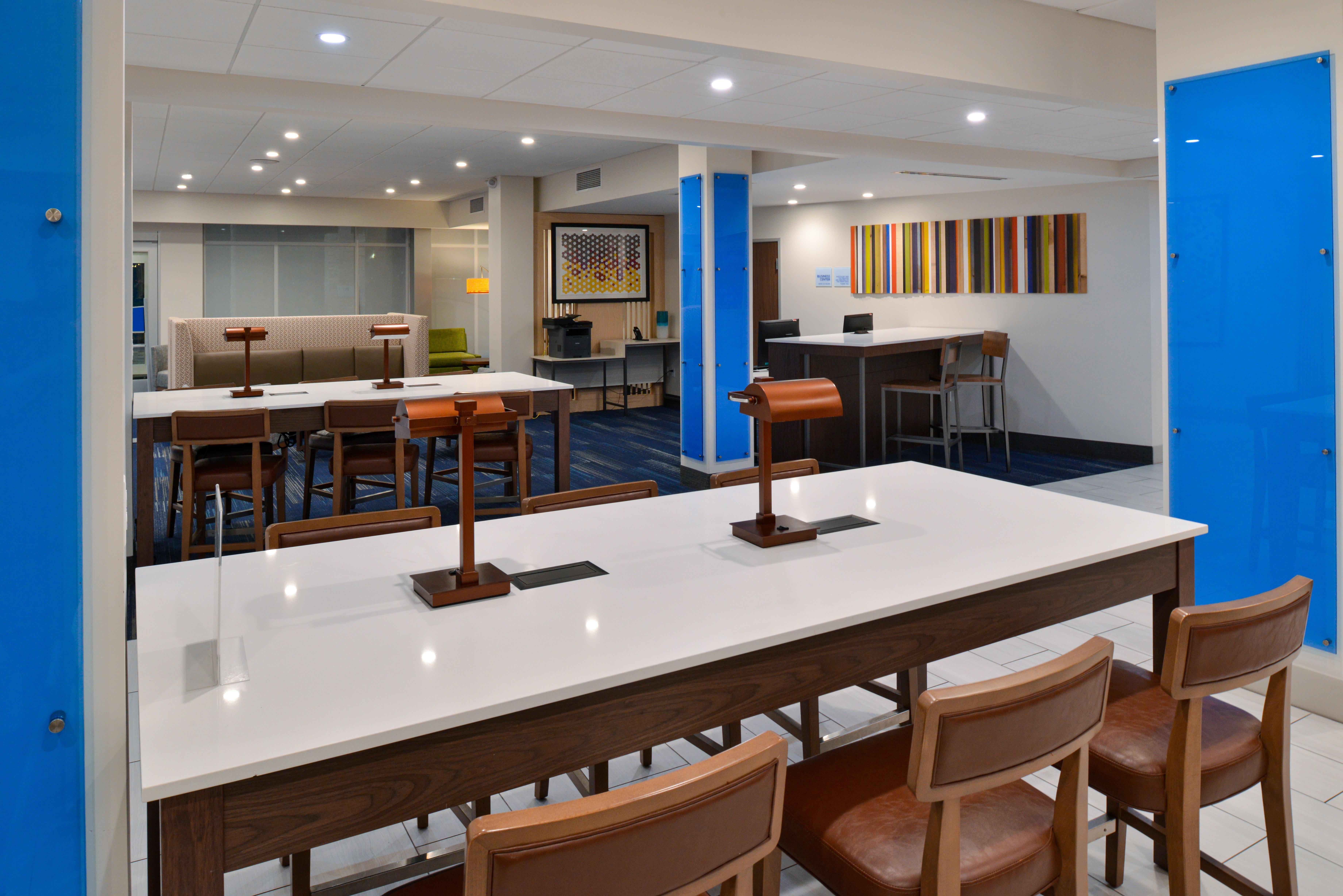 Holiday Inn Express Orlando - South Park By Ihg Williamsburg Екстер'єр фото