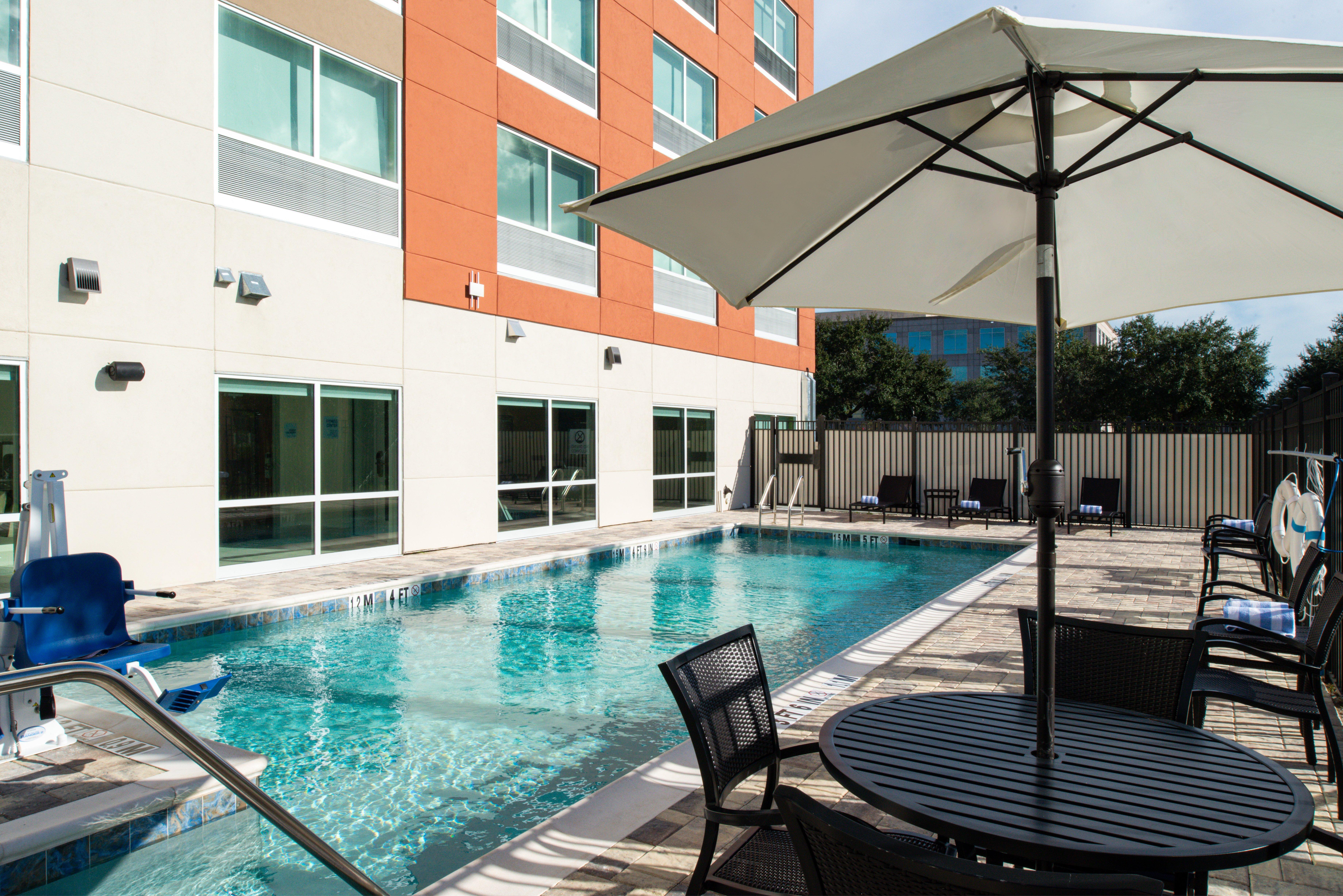 Holiday Inn Express Orlando - South Park By Ihg Williamsburg Екстер'єр фото